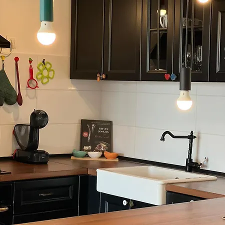 Artsy Place With A View Appartamento